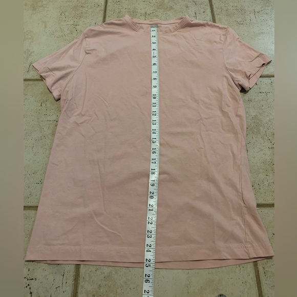 H&M Muscle Fit T-Shirt - Light Pink - US L - Picture 6 of 6